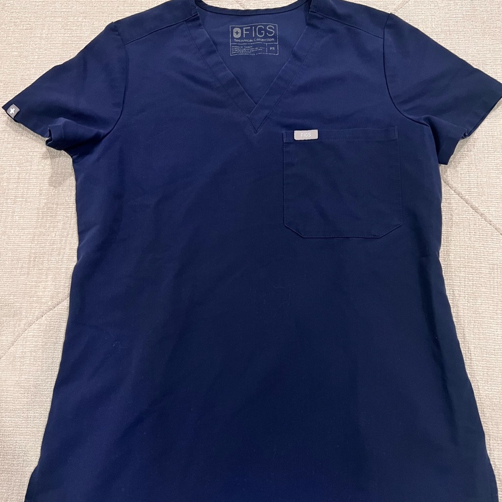 Figs Scrubs Set - Picture 3 of 5
